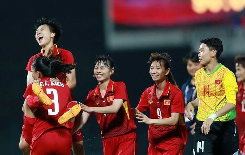 Bốc thăm SEA Games 30: Bóng đá nam, nữ Việt Nam đều đụng Thái Lan - Ảnh 3. Bốc thăm SEA Games 30: Bóng đá nam, nữ Việt Nam đều đụng Thái Lan - Ảnh 3.