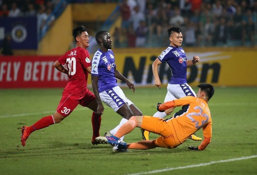 15h00 hôm nay, 2/10: CLB 4.25 – CLB Hà Nội (CK lượt về liên khu vực AFC Cup 2019) - Ảnh 2. 15h00 hôm nay, 2/10: CLB 4.25 – CLB Hà Nội (CK lượt về liên khu vực AFC Cup 2019) - Ảnh 2.