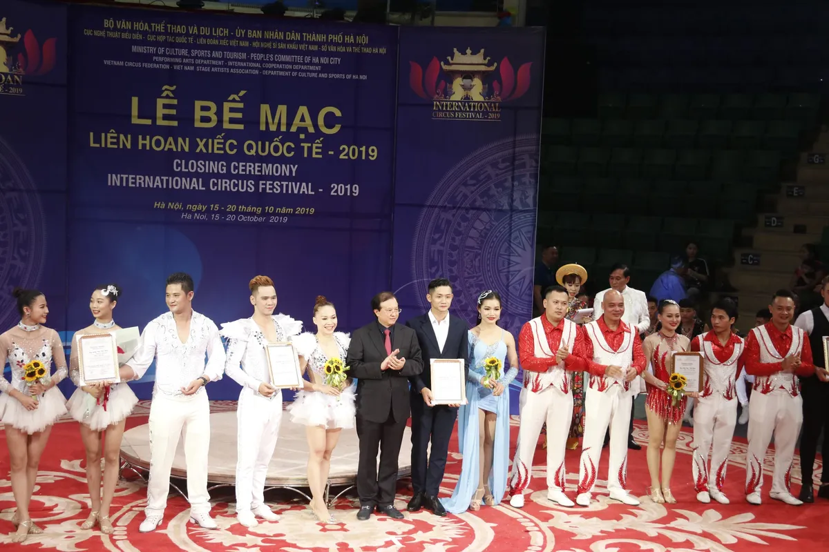 Liên hoan xiếc quốc tế 2019: Lộ diện nhiều nghệ sĩ trẻ tiềm năng trong biểu diễn nghệ thuật xiếc - Ảnh 10.