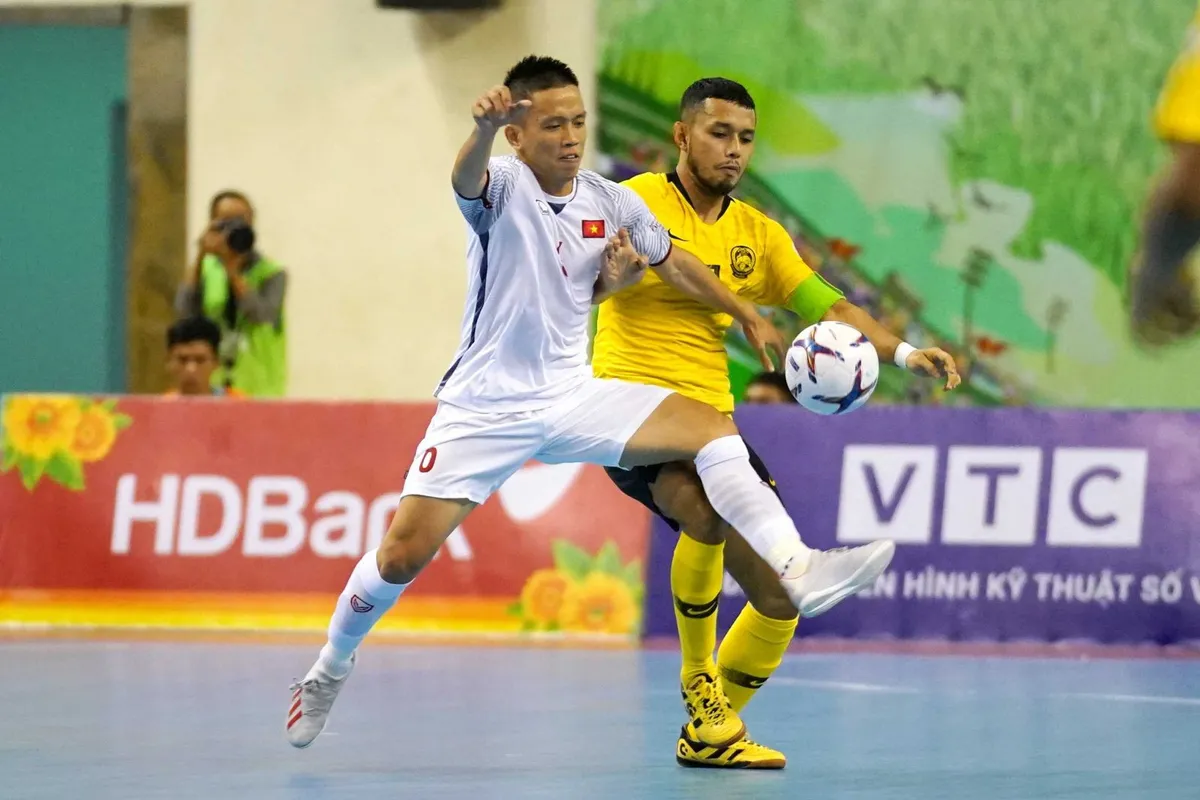 ĐT Việt Nam gặp Thái Lan tại bán kết Giải futsal vô địch Đông Nam Á 2019 - Ảnh 2. ĐT Việt Nam gặp Thái Lan tại bán kết Giải futsal vô địch Đông Nam Á 2019 - Ảnh 2.