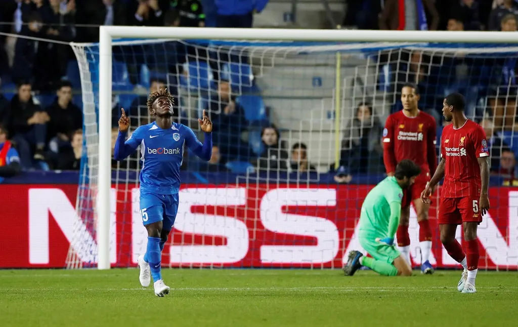 UEFA Champions League: Chamberlain lập cú đúp, Liverpool thắng nhàn Genk - Ảnh 3. UEFA Champions League: Chamberlain lập cú đúp, Liverpool thắng nhàn Genk - Ảnh 3.