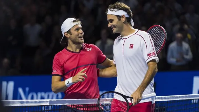 Basel mở rộng 2019: Roger Federer tốc hành vào tứ kết - Ảnh 3. Basel mở rộng 2019: Roger Federer tốc hành vào tứ kết - Ảnh 3.