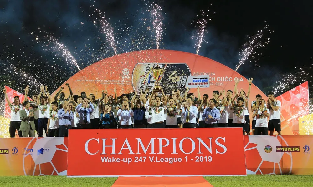Bình luận thể thao ngày 25/10: Sanna Khánh Hoà BVN xuống hạng và những chuyện khi V.League 2019 kết thúc - Ảnh 4. Bình luận thể thao ngày 25/10: Sanna Khánh Hoà BVN xuống hạng và những chuyện khi V.League 2019 kết thúc - Ảnh 4.