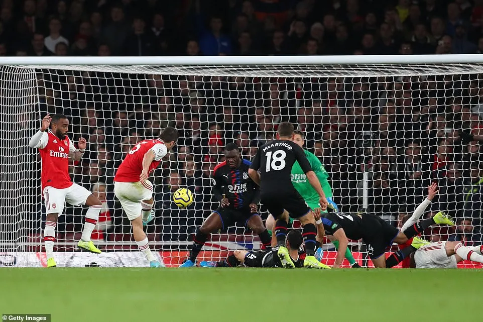 Arsenal 2-2 Crystal Palace: Pháo Thủ chia điểm đáng tiếc - Ảnh 6.