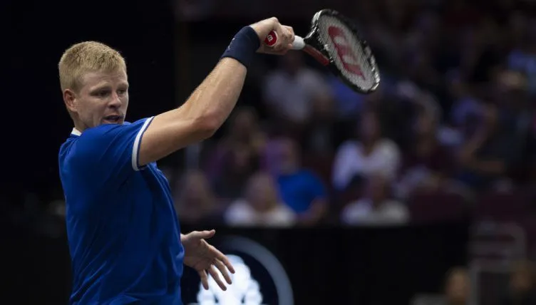Paris Masters 2019: Djokovic thẳng tiến vào tứ kết - Ảnh 2. Paris Masters 2019: Djokovic thẳng tiến vào tứ kết - Ảnh 2.