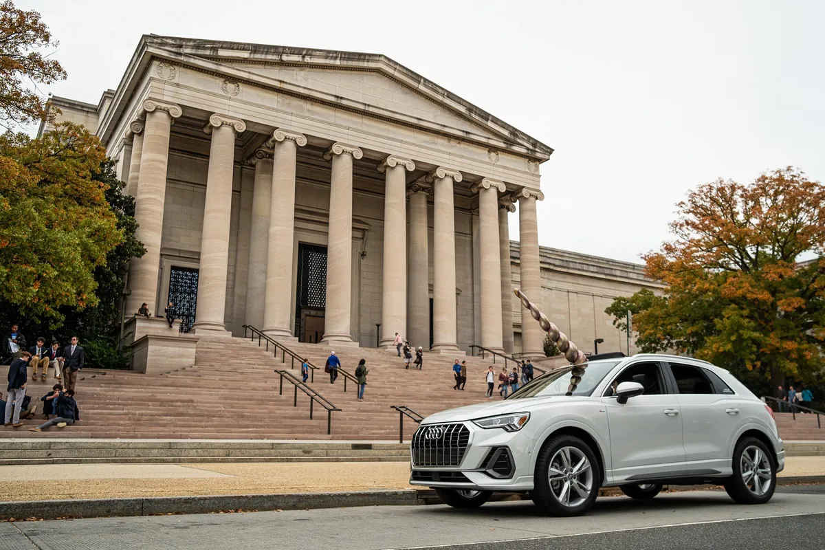 Theo trend Halloween, Audi độ Q3 với sừng kỳ l&acirc;n si&ecirc;u độc - Ảnh 1.