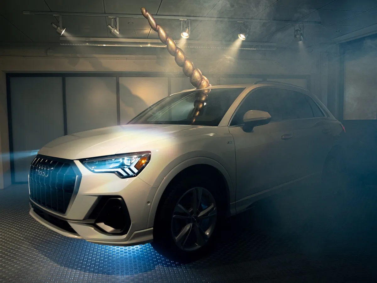 Theo trend Halloween, Audi độ Q3 với sừng kỳ l&acirc;n si&ecirc;u độc - Ảnh 3.