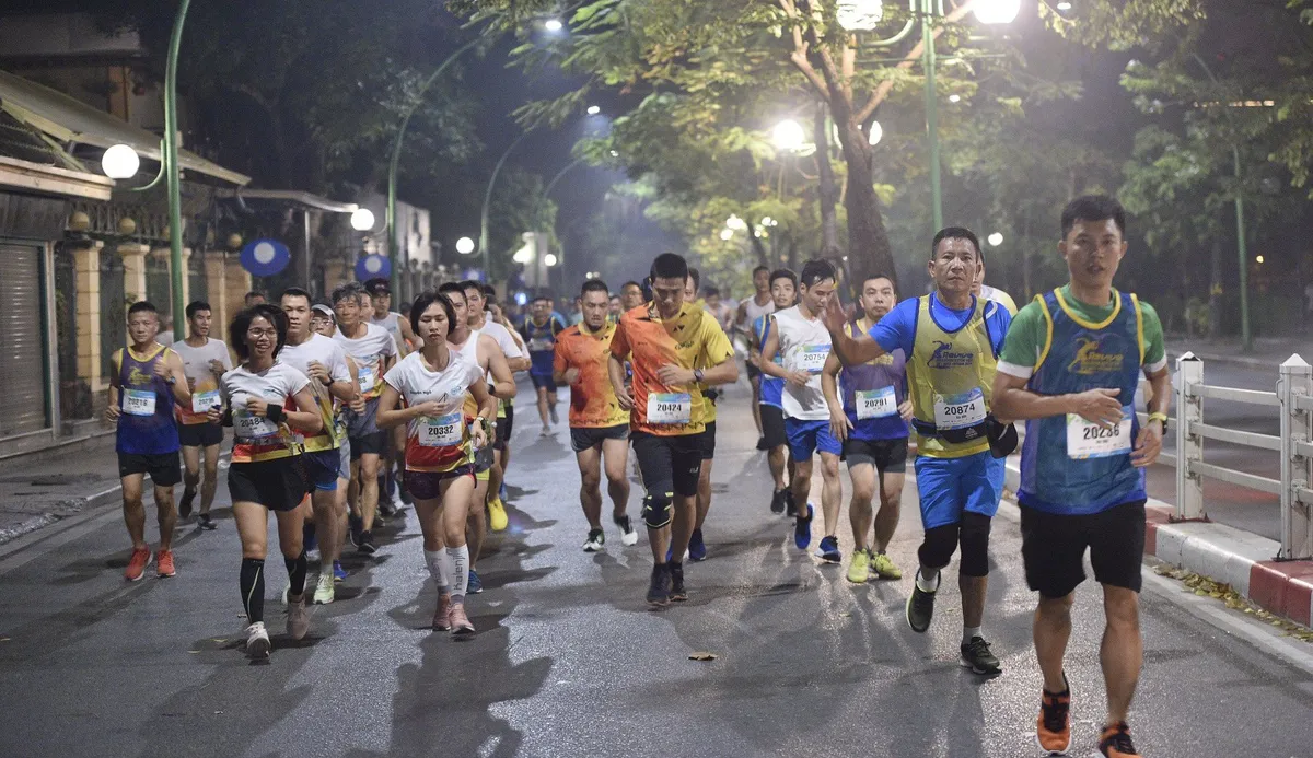 Bảo Thanh - Tuấn Tú “Về nhà đi con” làm MC trong tập 4 Revive Marathon Xuyên Việt - Ảnh 3.