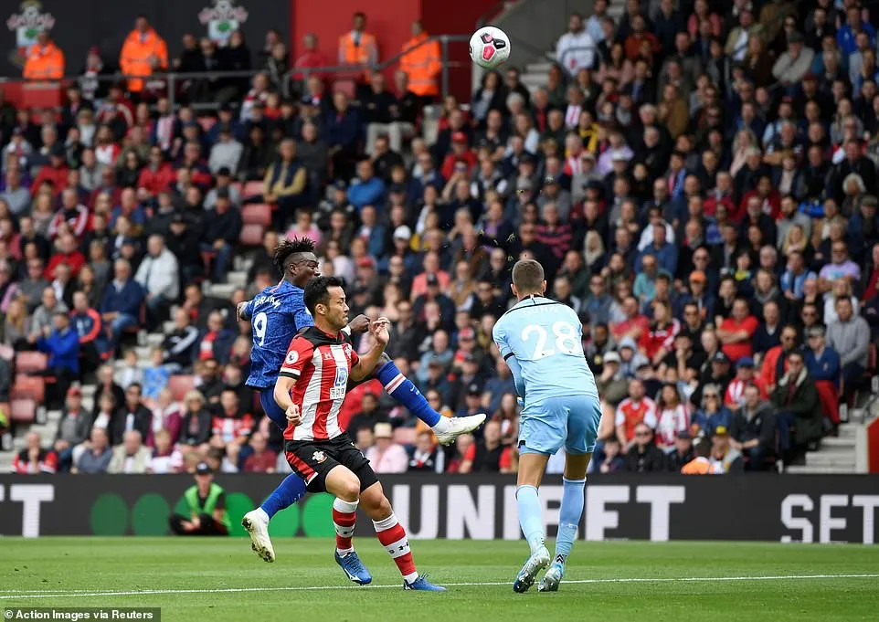 Southampton 1-4 Chelsea: Thăng hoa nhờ sức trẻ! - Ảnh 1. Southampton 1-4 Chelsea: Thăng hoa nhờ sức trẻ! - Ảnh 1.