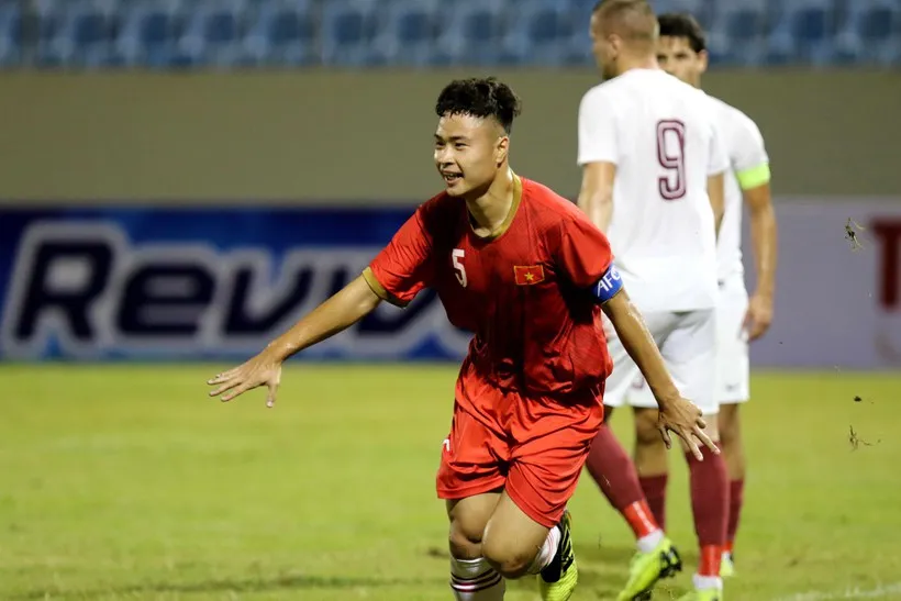 U21 Việt Nam 2-1 U19 FK Sarajevo: U21 Việt Nam sớm giành quyền vào chung kết - Ảnh 2. U21 Việt Nam 2-1 U19 FK Sarajevo: U21 Việt Nam sớm giành quyền vào chung kết - Ảnh 2.