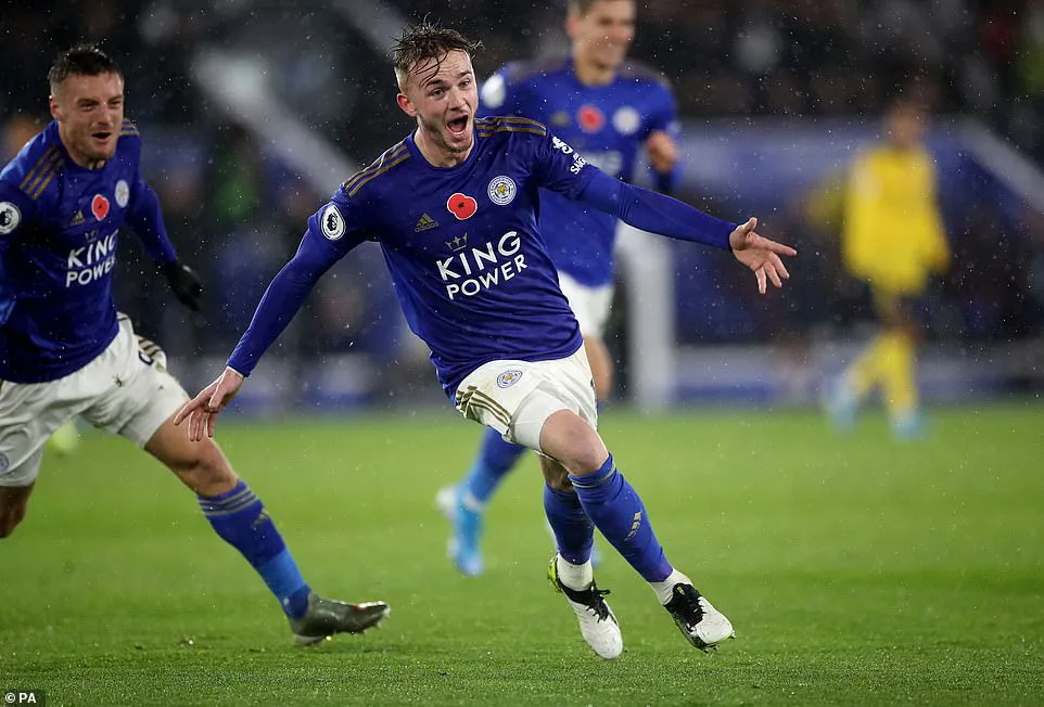 Leicester City 2-0 Arsenal: Pháo thủ văng khỏi top 4, Leicester vươn lên vị trí thứ 2 Ngoại hạng Anh - Ảnh 4.