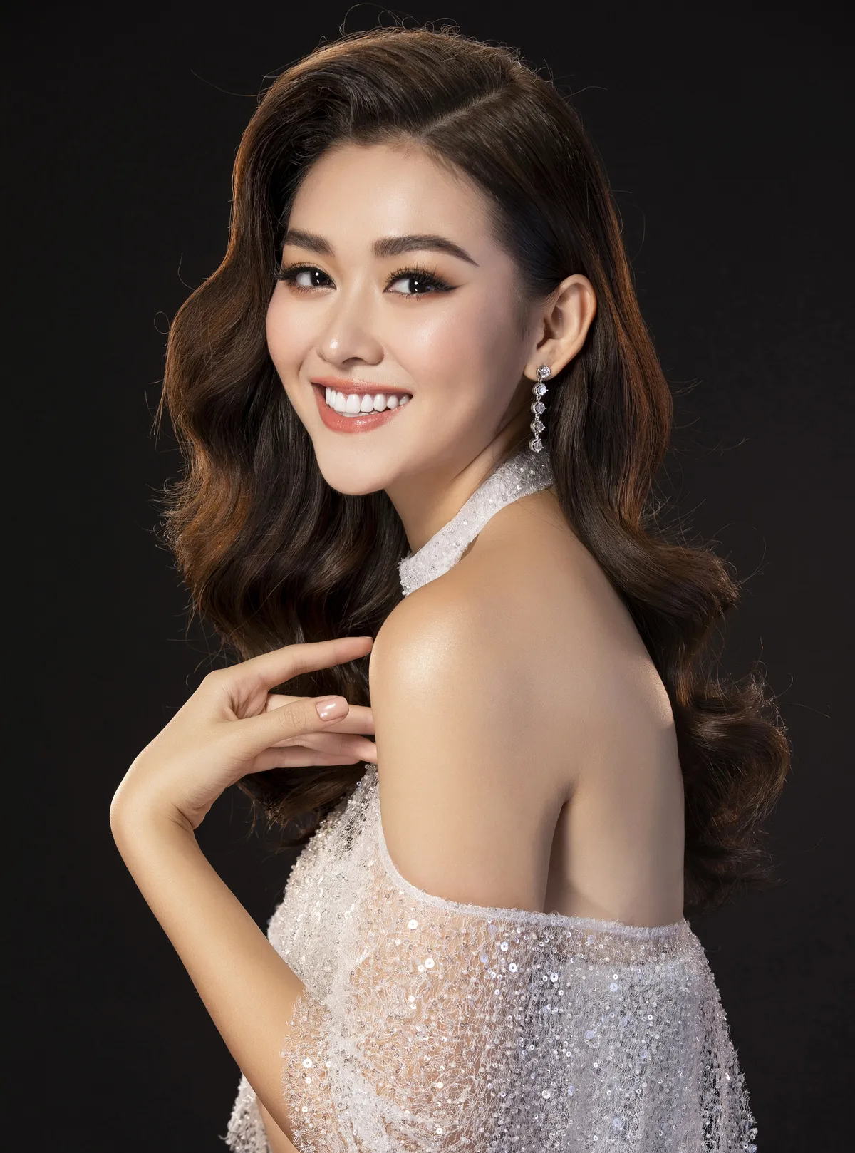 Chung kết Miss International 2019: Tường San được dự đoán đăng quang Á hậu trước giờ G - Ảnh 1.