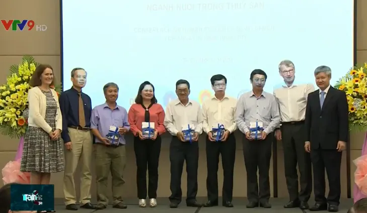 Hợp tác quốc tế nâng chuẩn nghề nuôi cá tra - Ảnh 1. Hợp tác quốc tế nâng chuẩn nghề nuôi cá tra - Ảnh 1.