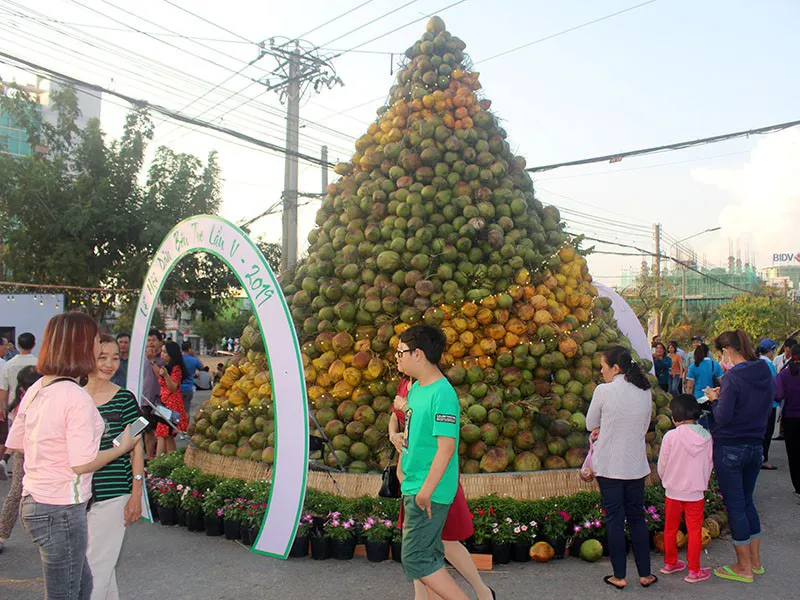 Chủ tịch Quốc hội dự khai mạc Lễ hội Dừa Bến Tre 2019 - Ảnh 2.