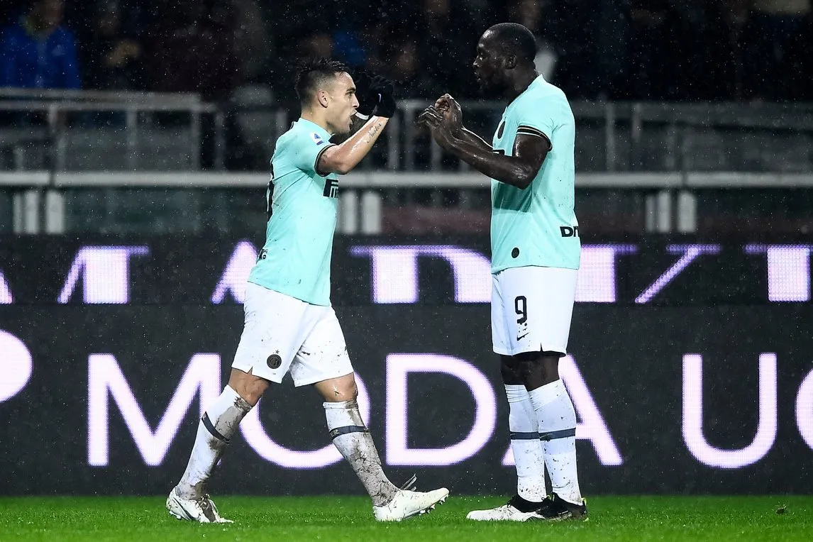 Torino 0-3 Inter Milan: Bộ đ&ocirc;i Lautaro - Lukaku tiếp tục ghi b&agrave;n - Ảnh 1.