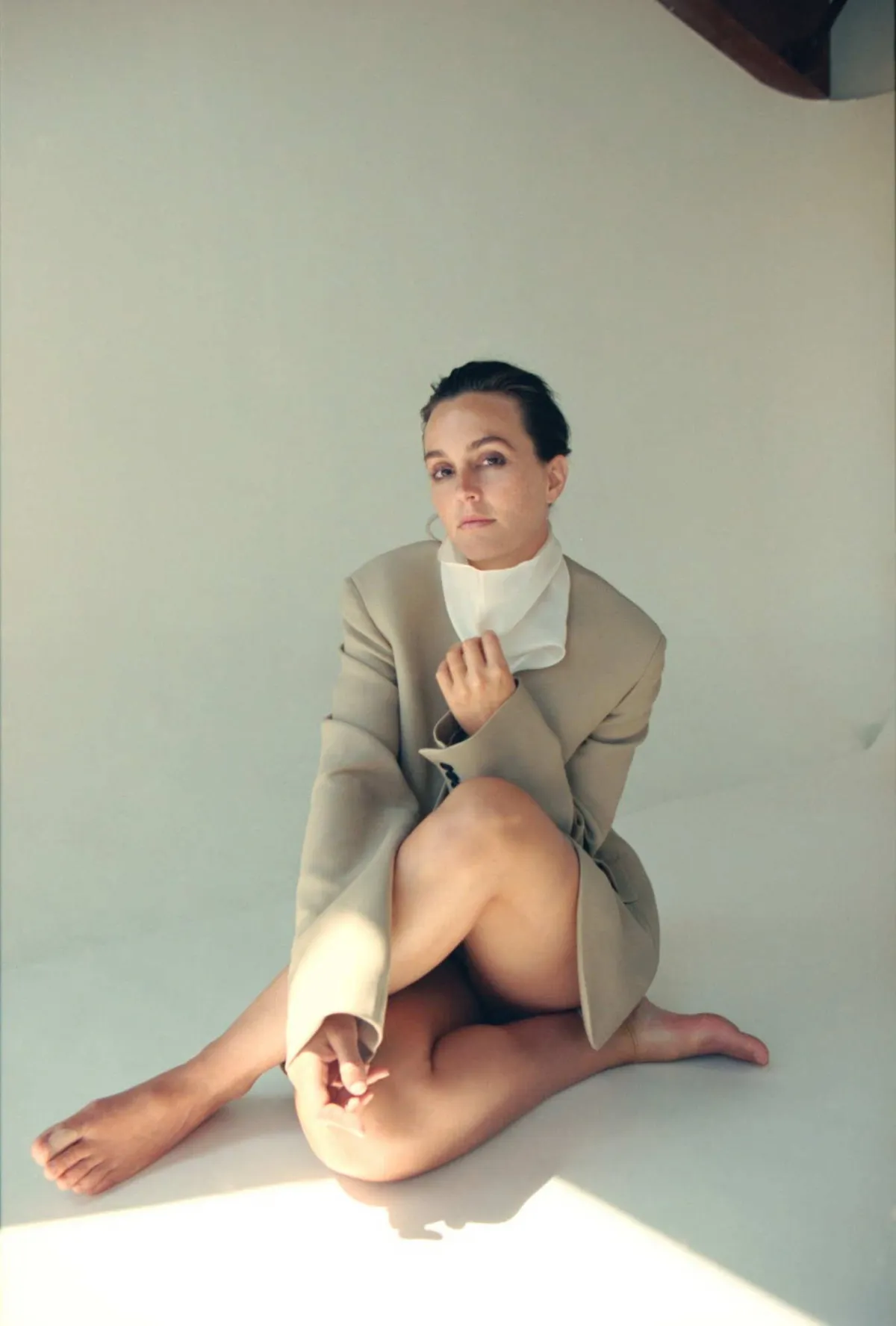 Leighton Meester ấn tượng từ sự đơn giản tr&ecirc;n 1883 - Ảnh 4.