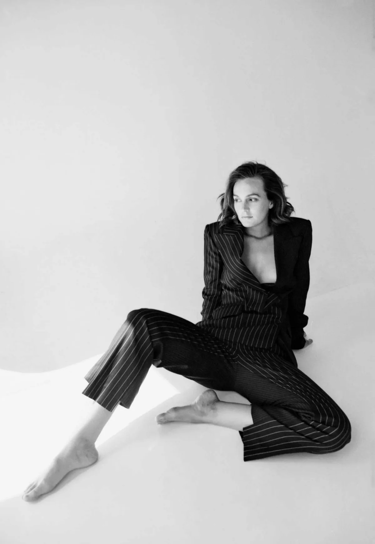 Leighton Meester ấn tượng từ sự đơn giản tr&ecirc;n 1883 - Ảnh 8.