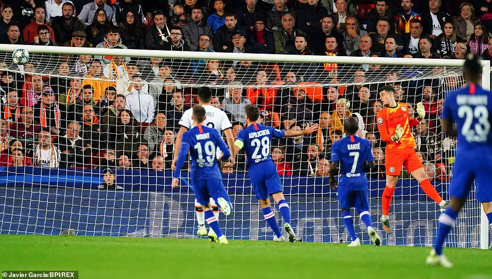Valencia 2-2 Chelsea: Đ&ocirc;i c&ocirc;ng m&atilde;n nh&atilde;n! - Ảnh 3.