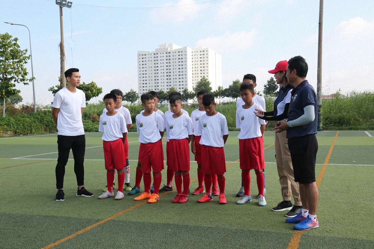 Đoàn Văn Hậu: “Tôi phải luôn luôn cố gắng, không có gì phải sợ hãi - Ảnh 1.