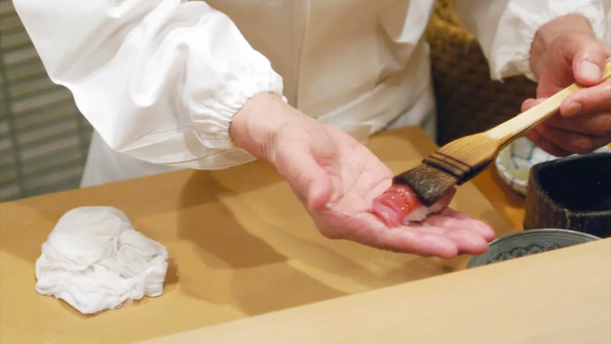 Nhà hàng sushi nổi tiếng nhất thế giới bị tước hết sao Michelin - Ảnh 1. Nhà hàng sushi nổi tiếng nhất thế giới bị tước hết sao Michelin - Ảnh 1.