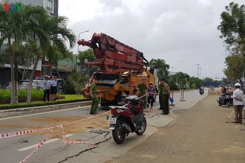 Một người đàn ông bị xe chở bê tông cán chết tại Đà Nẵng - Ảnh 1.