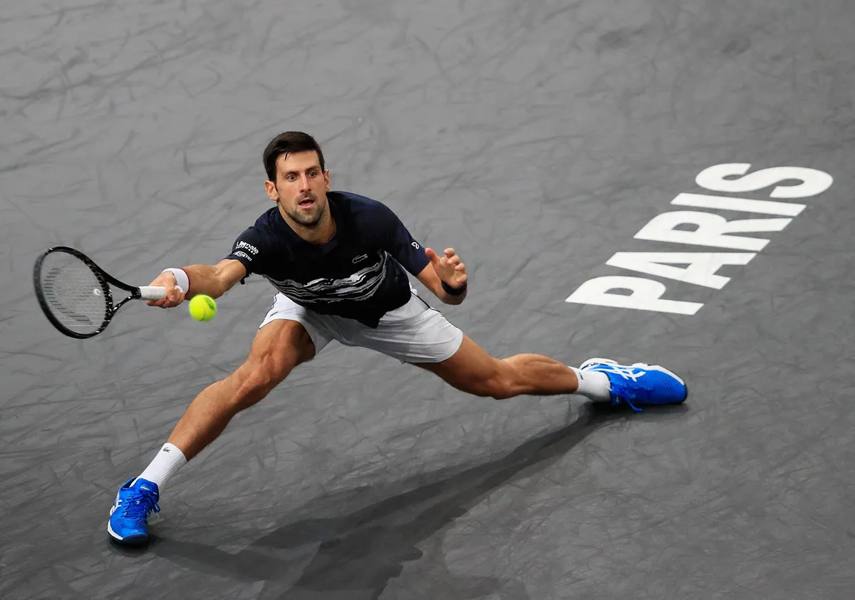 Thắng dễ Shapovalov, Djokovic lên ngôi vô địch Paris Masters 2019 - Ảnh 2.