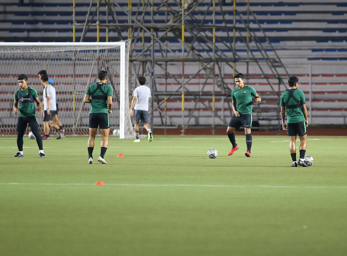 SEA Games 30: U22 Indonesia rèn quân, cấm tiệt phóng viên Việt Nam - Ảnh 3.