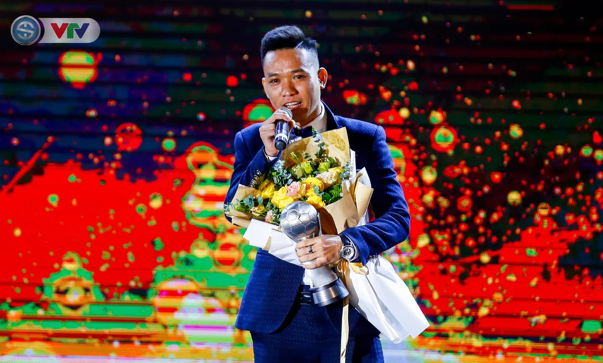 ẢNH: Các danh hiệu ấn tượng tại lễ trao giải AFF Award 2019 - Ảnh 2. ẢNH: Các danh hiệu ấn tượng tại lễ trao giải AFF Award 2019 - Ảnh 2.