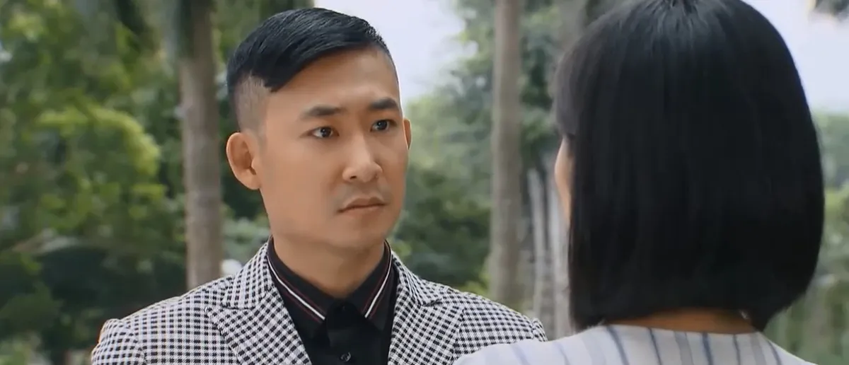 Hoa hồng trên ngực trái - Tập 38: Sau lần lầm lỡ, San (Diệu Hương) có bầu với Khang (Trọng Nhân) - Ảnh 2.