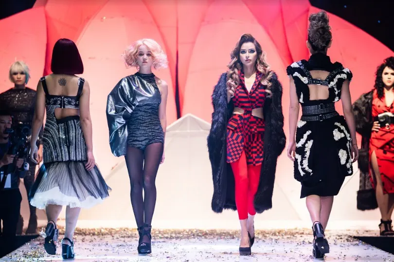 VIBFW 2019 khai mạc thành công với những màn trình diễn bùng nổ - Ảnh 1.