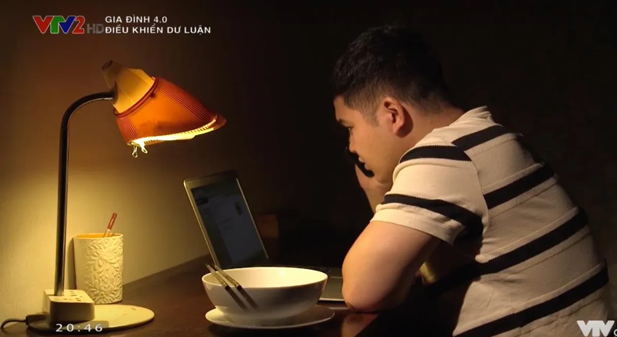 Gia đình 4.0: Kênh online của anh Sáng bị tẩy chay - Ảnh 3.