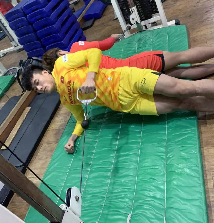ĐT U23 Việt Nam tập huấn tại Hàn Quốc: Tập trung rèn thể lực và ôn đấu pháp - Ảnh 3. ĐT U23 Việt Nam tập huấn tại Hàn Quốc: Tập trung rèn thể lực và ôn đấu pháp - Ảnh 3.