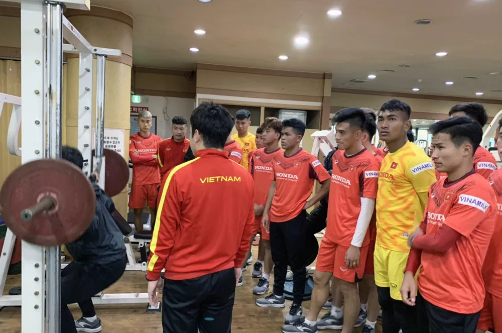 ĐT U23 Việt Nam tập huấn tại Hàn Quốc: Tập trung rèn thể lực và ôn đấu pháp - Ảnh 7. ĐT U23 Việt Nam tập huấn tại Hàn Quốc: Tập trung rèn thể lực và ôn đấu pháp - Ảnh 7.