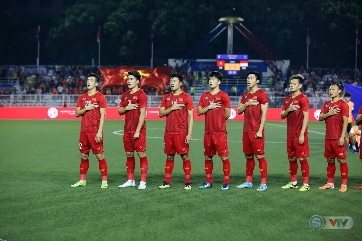 ẢNH: U22 Việt Nam ngược dòng ngoạn mục trước U22 Indonesia - Ảnh 3.