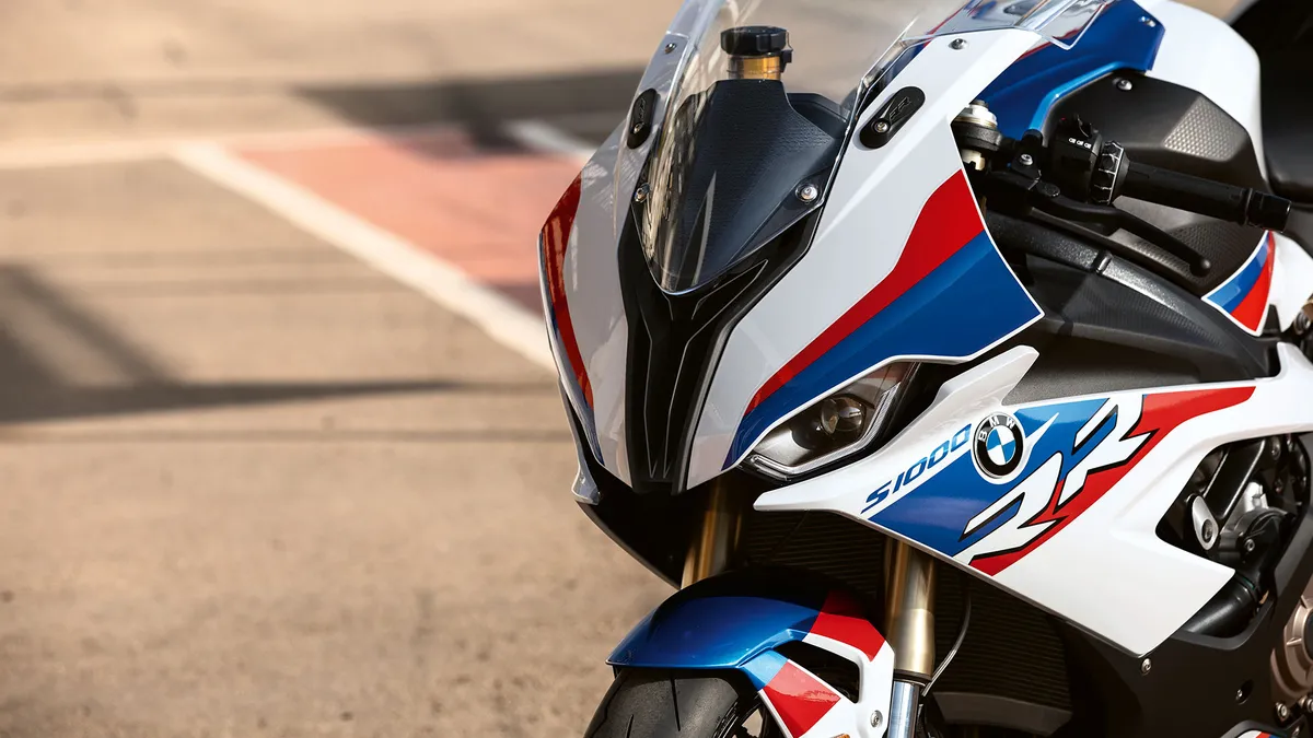 Chi tiết m&ocirc; t&ocirc; BMW S 1000 RR ho&agrave;n to&agrave;n mới vừa ra mắt - Ảnh 2.