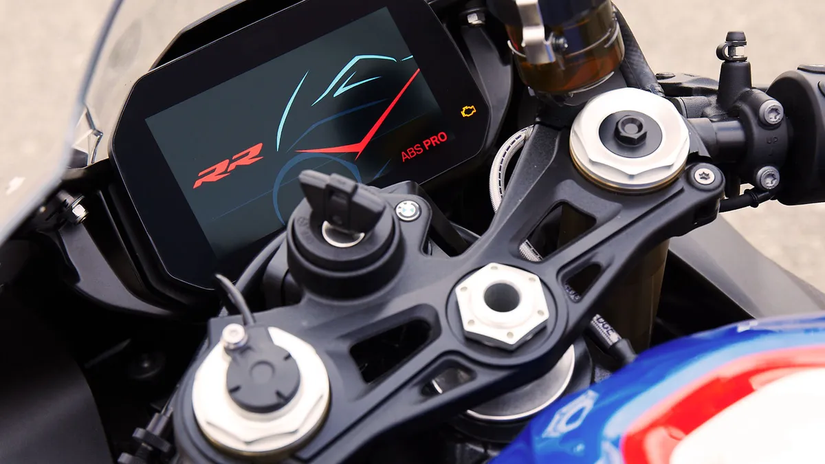 Chi tiết m&ocirc; t&ocirc; BMW S 1000 RR ho&agrave;n to&agrave;n mới vừa ra mắt - Ảnh 8.