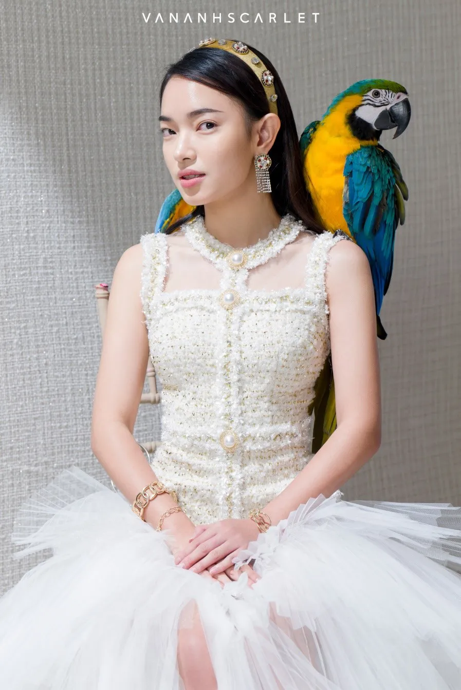 VanAnhScarlet La Gr&acirc;ce: BST to&aacute;t l&ecirc;n cốt c&aacute;ch phụ nữ hiện đại - Ảnh 6.