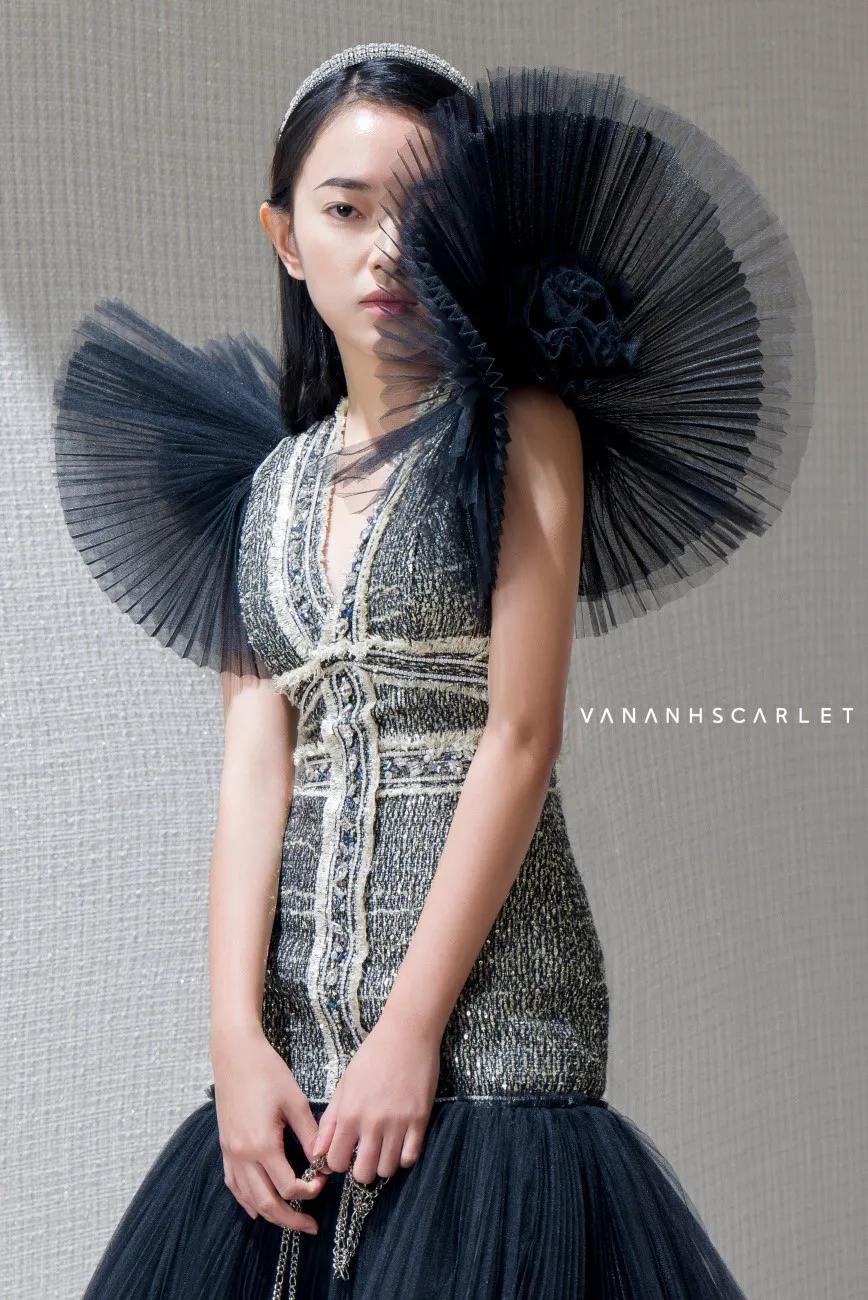 VanAnhScarlet La Gr&acirc;ce: BST to&aacute;t l&ecirc;n cốt c&aacute;ch phụ nữ hiện đại - Ảnh 8.