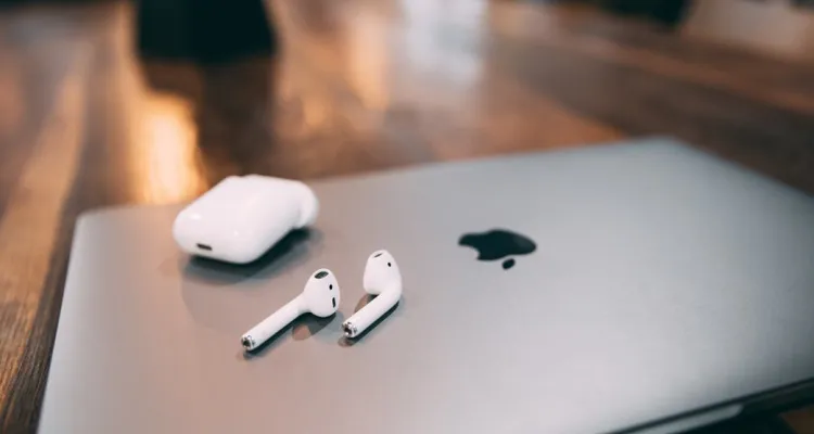 AirPods sắp được sản xuất tại Việt Nam - Ảnh 1.