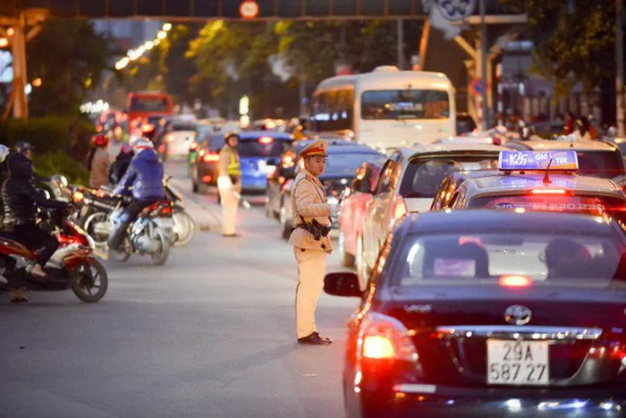 CATP Hà Nội: Sẵn sàng phục vụ nhu cầu đi lại, du xuân, đón Tết an toàn của nhân dân - Ảnh 1.