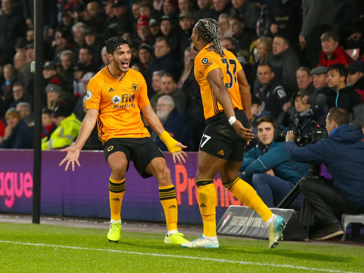 Wolverhampton 3-2 Manchester City: Màn ngược dòng ngoạn mục - Ảnh 5. Wolverhampton 3-2 Manchester City: Màn ngược dòng ngoạn mục - Ảnh 5.