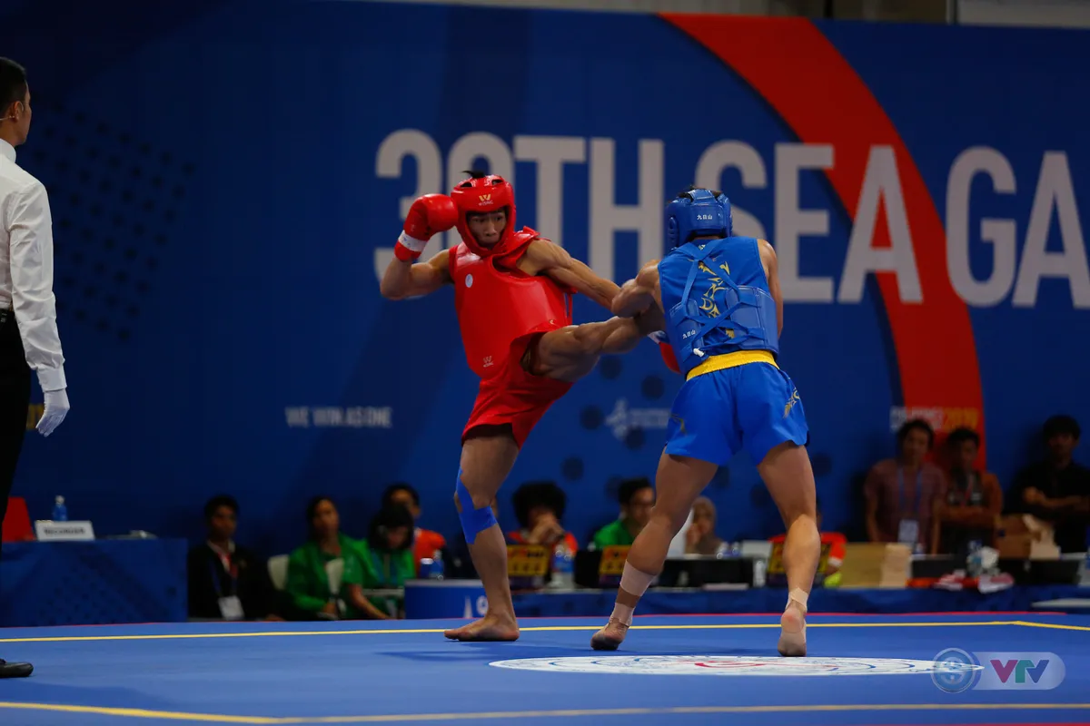 SEA Games 30: Wushu Việt Nam giải cơn khát vàng trong ngày 3/12 - Ảnh 13. SEA Games 30: Wushu Việt Nam giải cơn khát vàng trong ngày 3/12 - Ảnh 13.
