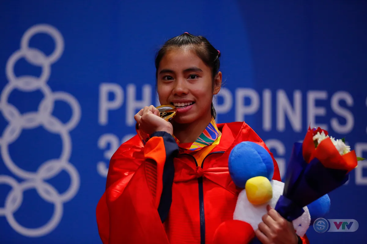 SEA Games 30: Wushu Việt Nam giải cơn khát vàng trong ngày 3/12 - Ảnh 10. SEA Games 30: Wushu Việt Nam giải cơn khát vàng trong ngày 3/12 - Ảnh 10.