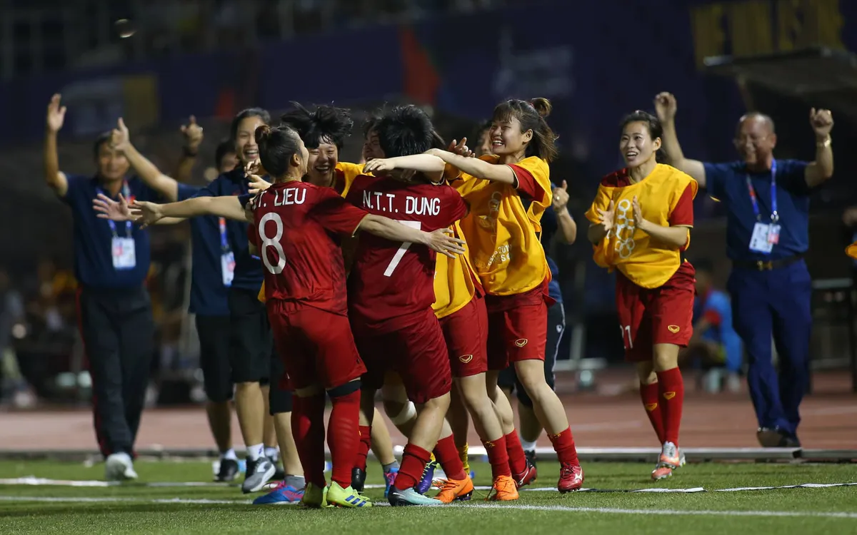 Ảnh: Những khoảnh khắc ấn tượng trong ngày thi đấu 5/12 tại SEA Games 30 - Ảnh 10. Ảnh: Những khoảnh khắc ấn tượng trong ngày thi đấu 5/12 tại SEA Games 30 - Ảnh 10.