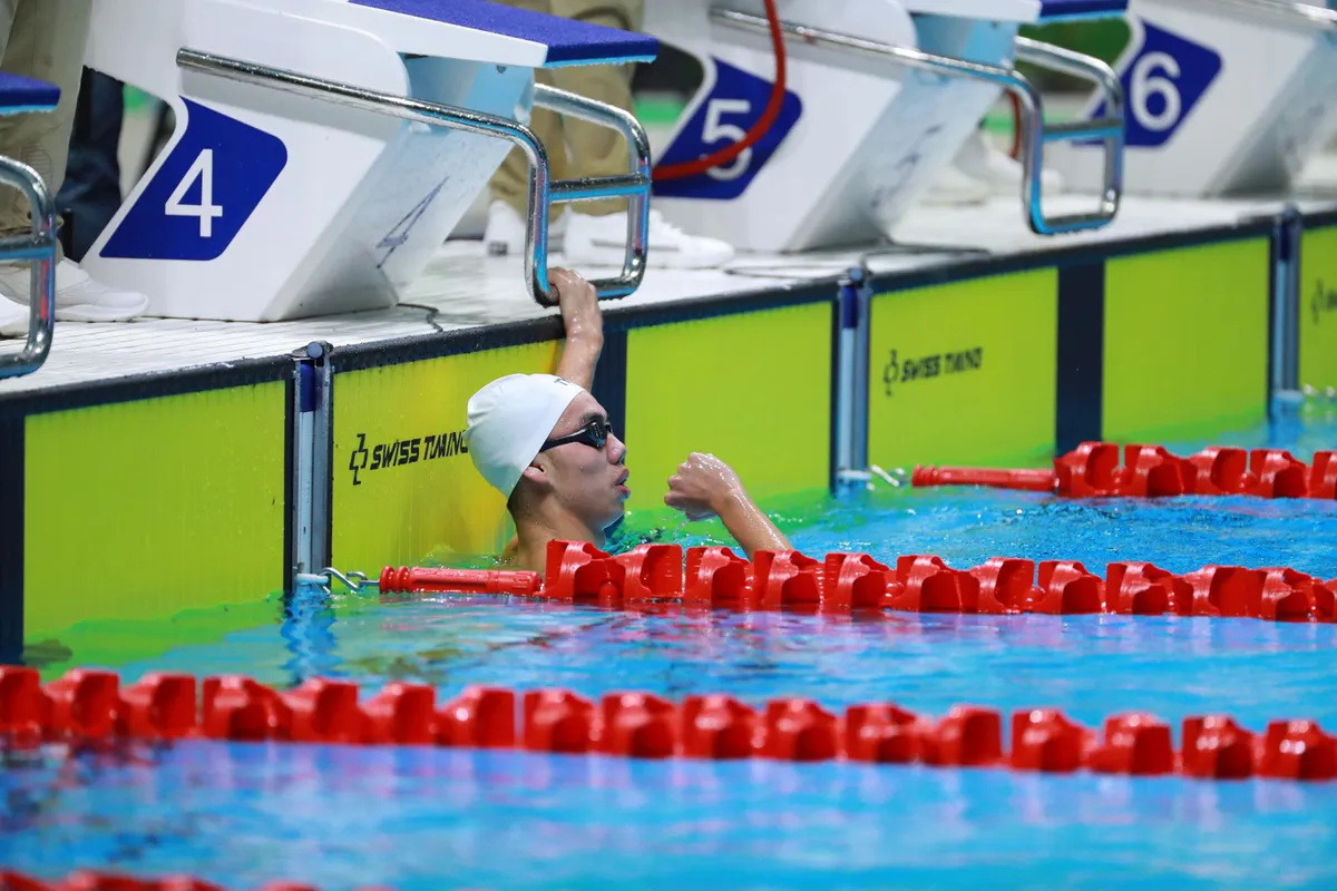 Nguyễn Huy Hoàng giành HCV, phá kỷ lục SEA Games 30, vượt chuẩn A Olympic - Ảnh 1. Nguyễn Huy Hoàng giành HCV, phá kỷ lục SEA Games 30, vượt chuẩn A Olympic - Ảnh 1.