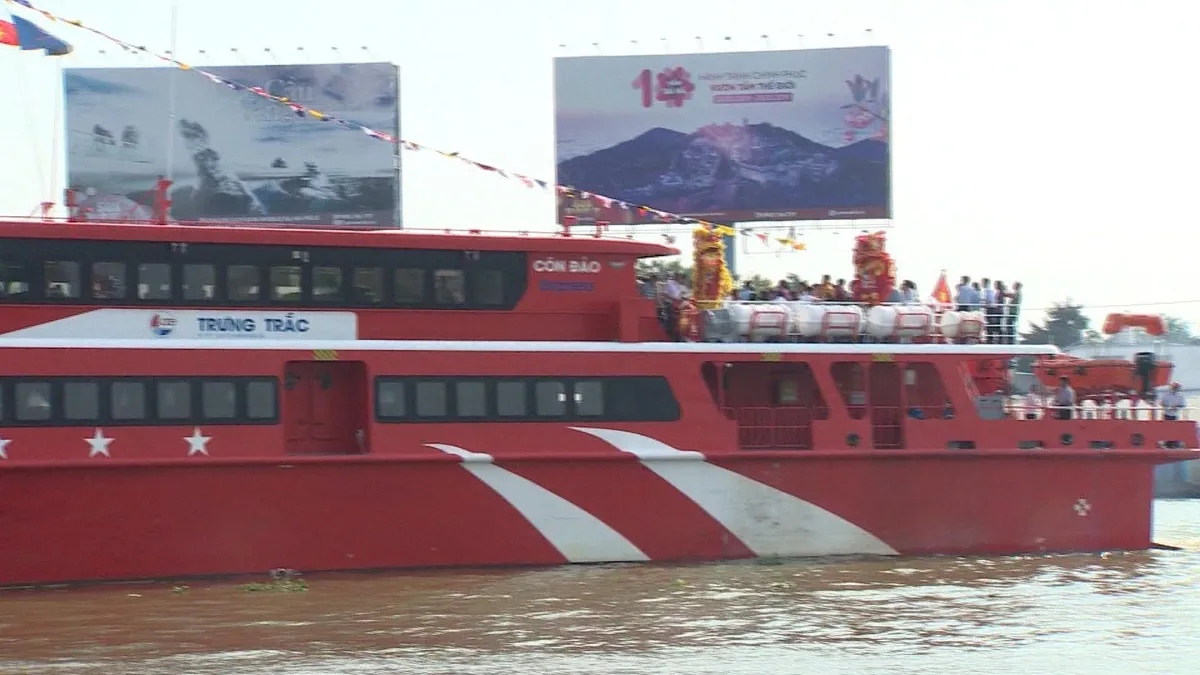 Mở tuyến tàu cao tốc Cần Thơ - Côn Đảo - Ảnh 1. Mở tuyến tàu cao tốc Cần Thơ - Côn Đảo - Ảnh 1.