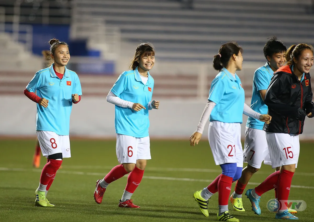 ẢNH: ĐT nữ Việt Nam rèn quân, quyết thắng Thái Lan trận chung kết SEA Games 30 - Ảnh 9. ẢNH: ĐT nữ Việt Nam rèn quân, quyết thắng Thái Lan trận chung kết SEA Games 30 - Ảnh 9.
