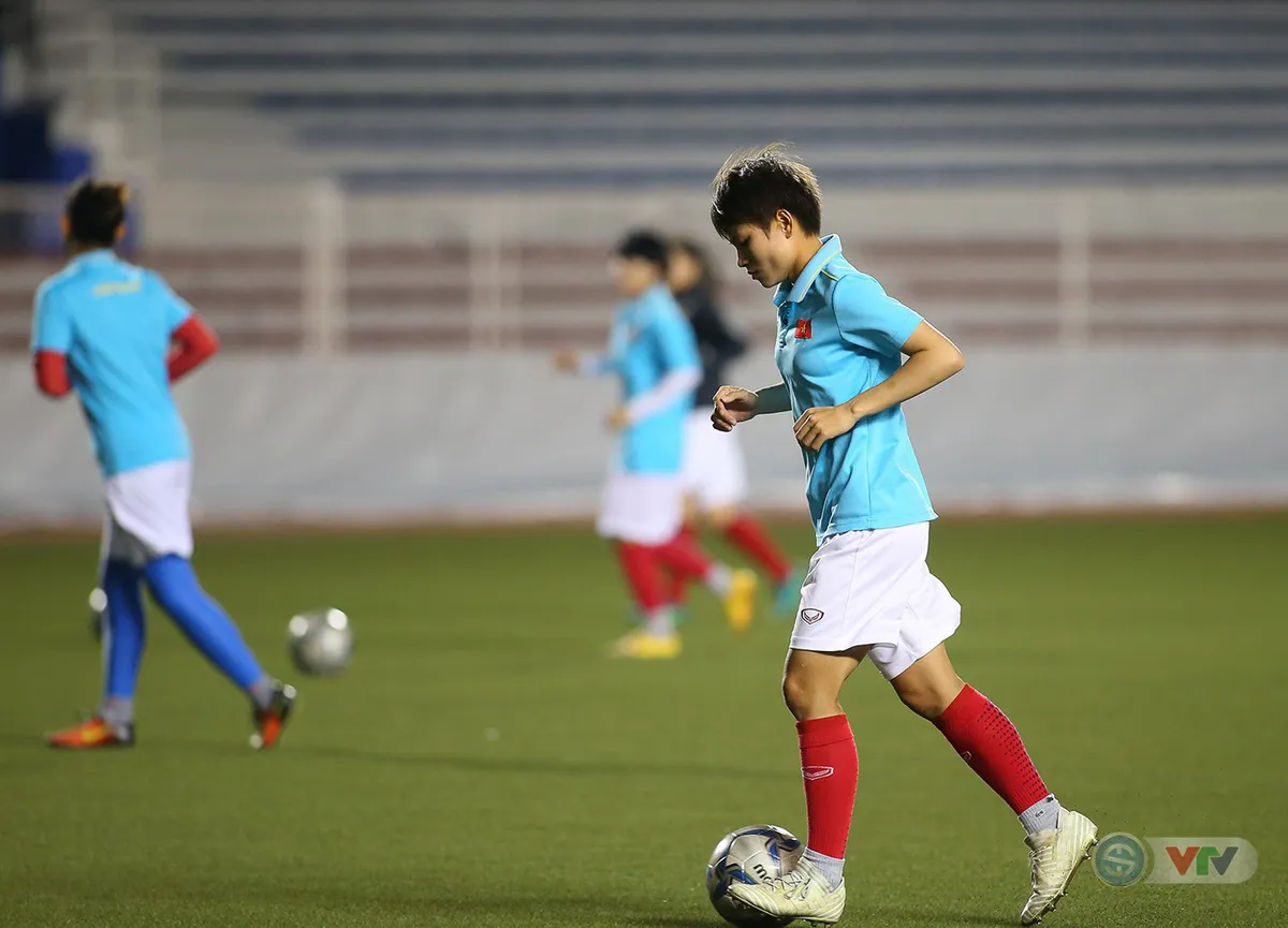 ẢNH: ĐT nữ Việt Nam rèn quân, quyết thắng Thái Lan trận chung kết SEA Games 30 - Ảnh 3. ẢNH: ĐT nữ Việt Nam rèn quân, quyết thắng Thái Lan trận chung kết SEA Games 30 - Ảnh 3.