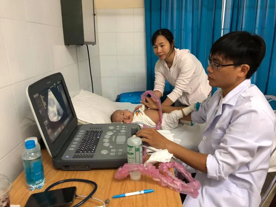 630 trẻ được khám sàng lọc bệnh tim tại Khánh Hòa - Ảnh 5. 630 trẻ được khám sàng lọc bệnh tim tại Khánh Hòa - Ảnh 5.