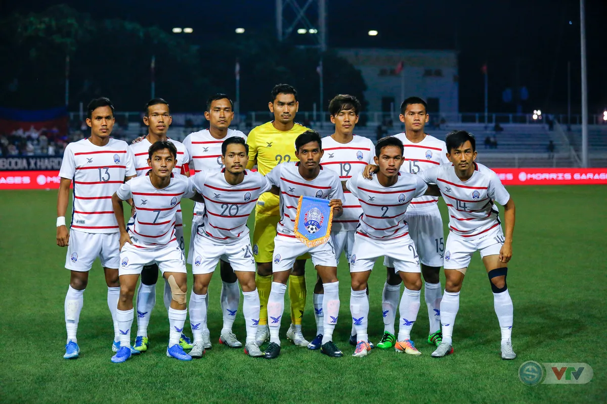 ẢNH: Những khoảnh khắc ấn tượng trong chiến thắng của U22 Việt Nam trước U22 Campuchia - Ảnh 4. ẢNH: Những khoảnh khắc ấn tượng trong chiến thắng của U22 Việt Nam trước U22 Campuchia - Ảnh 4.